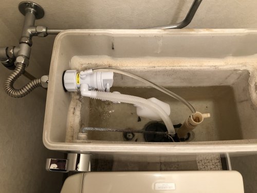 東京都北区　トイレタンク水漏れ修理　基本料金2980円