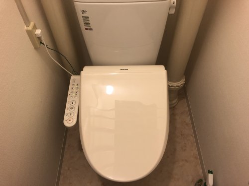 品川区　トイレおもちゃつまり修理　基本料金2980円