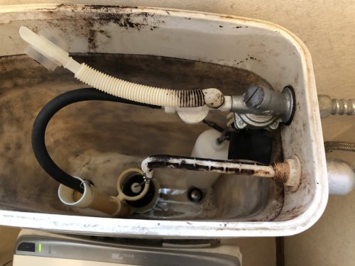 木更津市でトイレ修理！トイレタンクに水が溜まらないトラブル