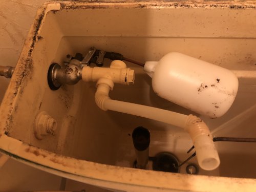 トイレの水漏れ！便器の方から水がチョロチョロ原因